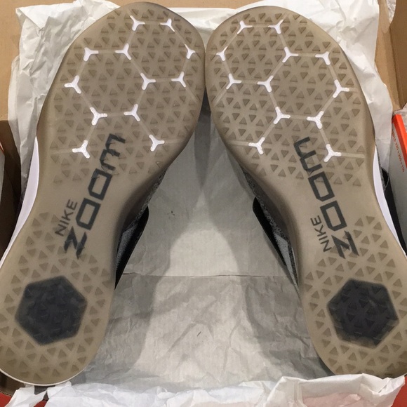 Brand New NIKE ZOOM Training Shoes - Size 9.5 🔥 - Picture 3 of 4